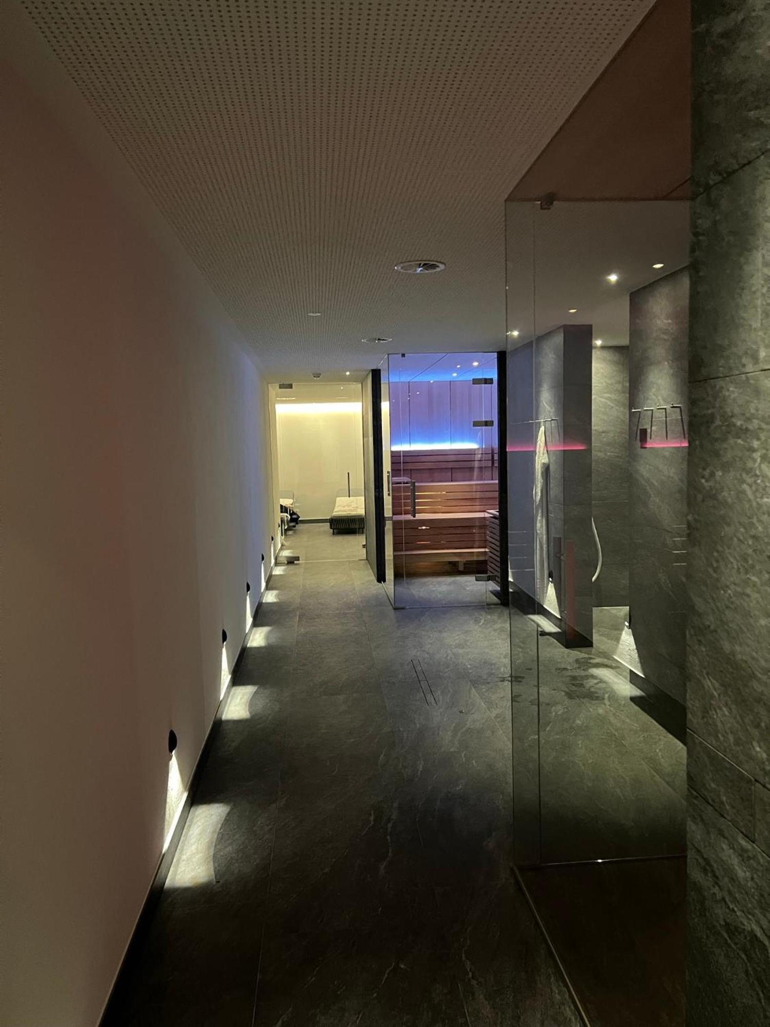 Hotel-Gasthof Loewen Фельдкирьх Экстерьер фото