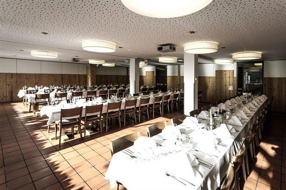 Hotel-Gasthof Loewen Фельдкирьх Экстерьер фото